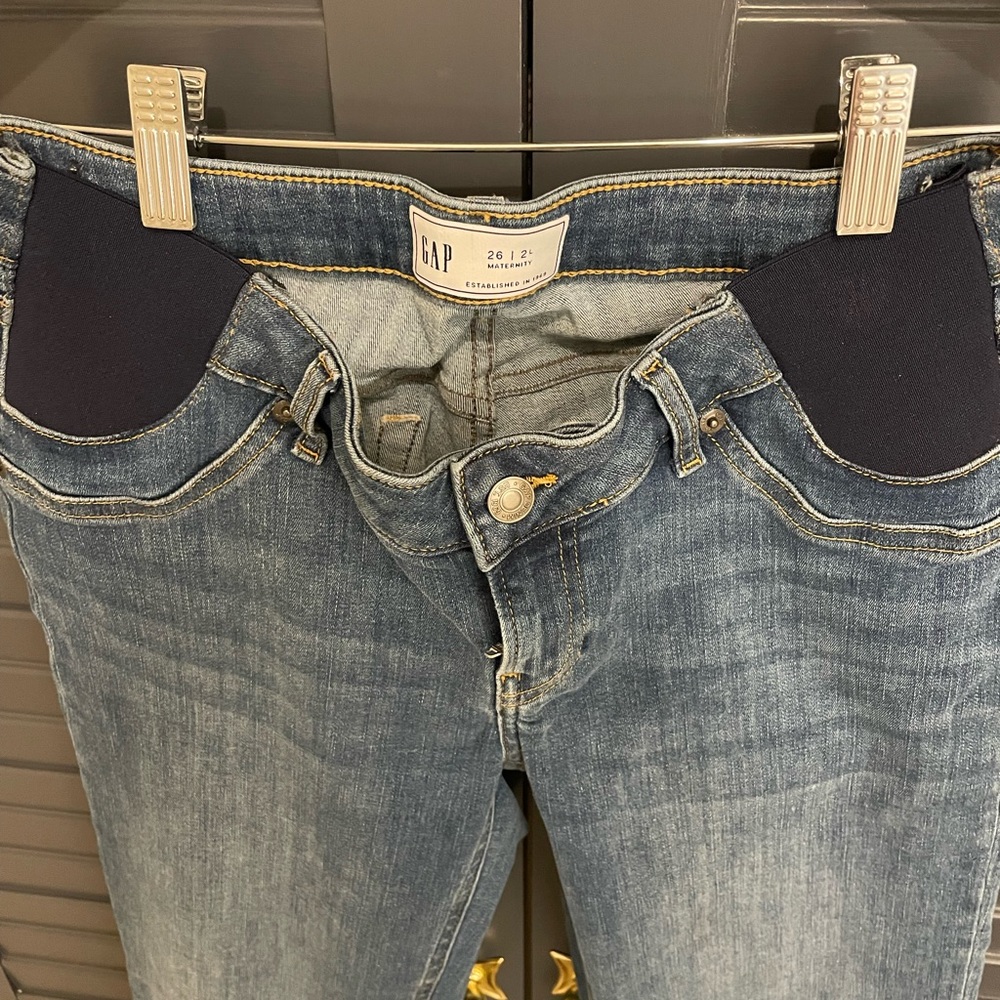 Gap Maternity Jeans - image 4
